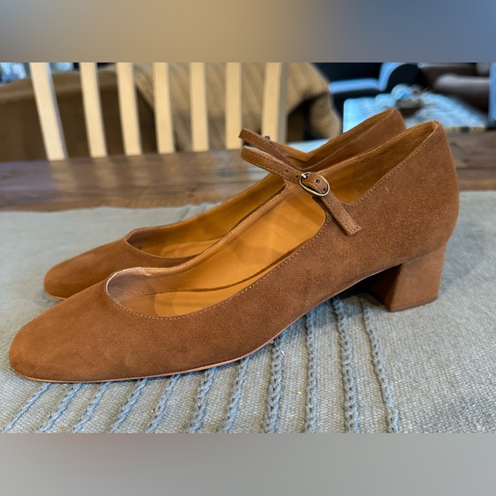 Doen Cognac Suede Heeled Mary Jane Shoes Size 7.5 New Without Box